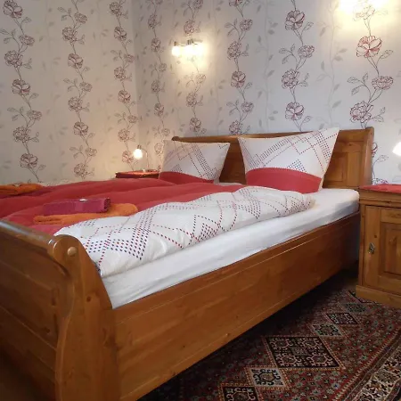 Apartament In 2707 *